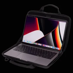 Thule Gauntlet