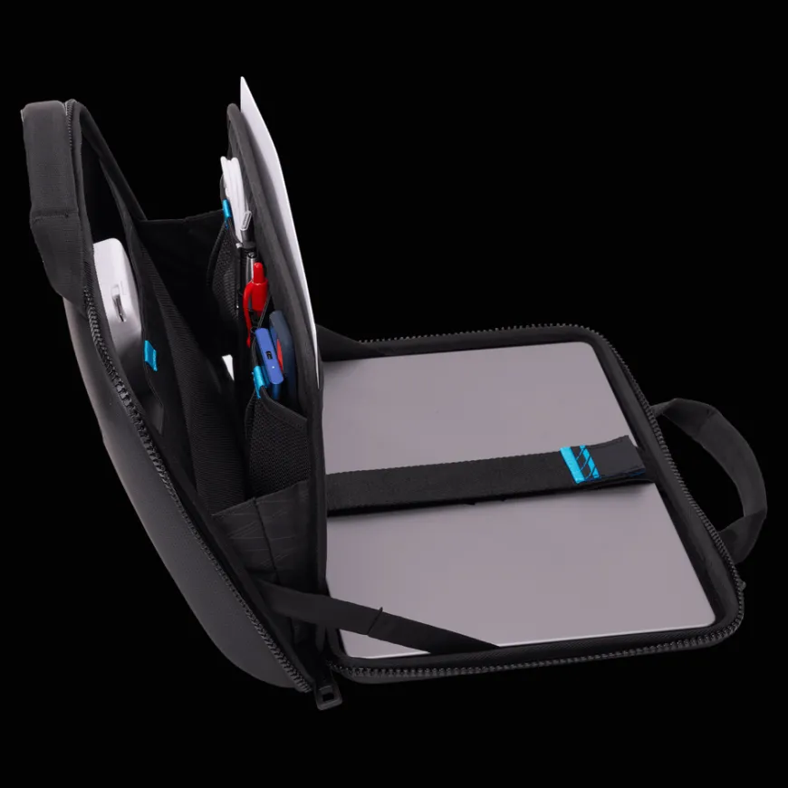 Thule Gauntlet