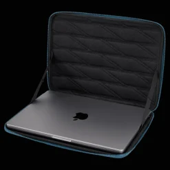 Thule Gauntlet