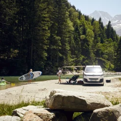 Thule OutLand Box Awning
